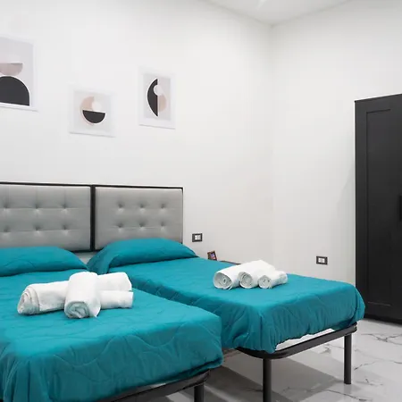 Laura Ταράντο