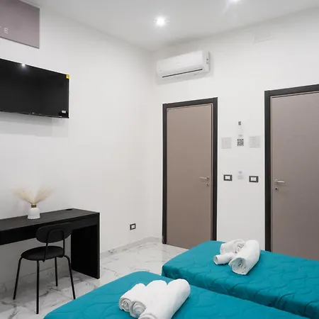 Laura Ταράντο